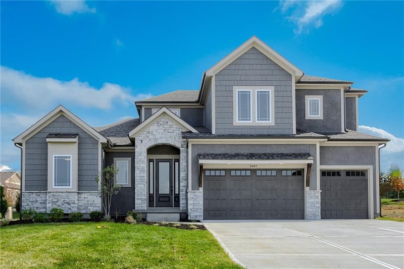 11503 Roundtree St, Olathe, KS 66061