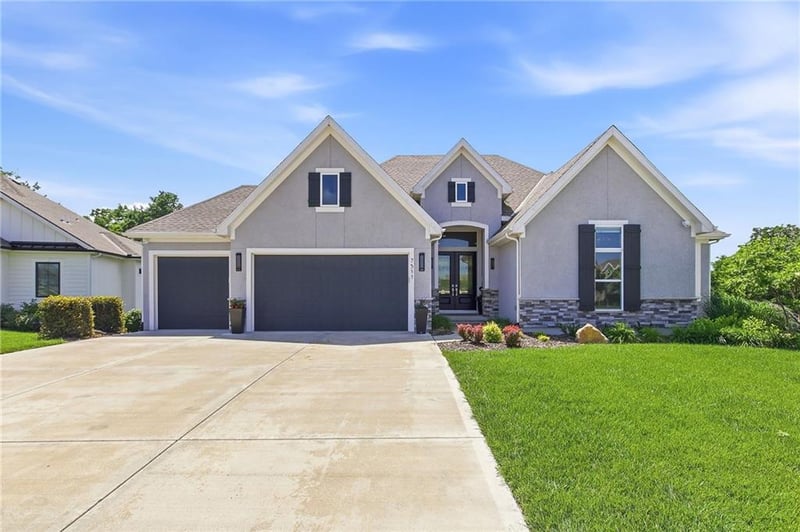 7511 Gower Ave, Kansas City, MO 64151