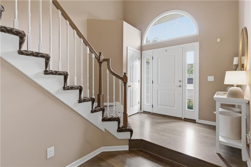 12758 Mackey St, Overland Park, KS 66213