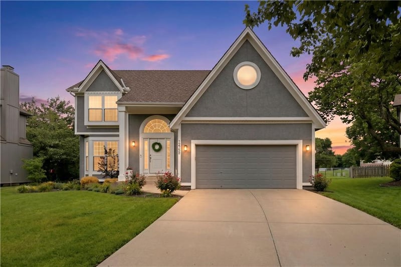 12758 Mackey St, Overland Park, KS 66213