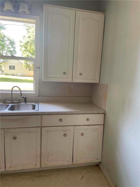 401 Hammond St, Waverly, KS 66871