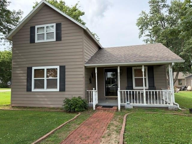 901 5th St, Altamont, KS 67330