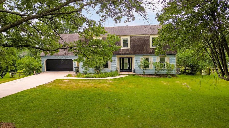 16408 Riggs Rd, Stilwell, KS 66085