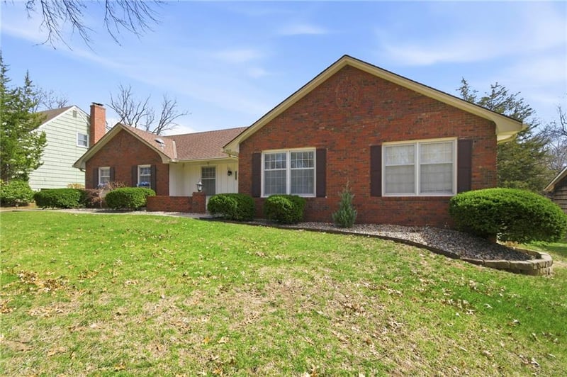 11601 Wornall Rd, Kansas City, MO 64114