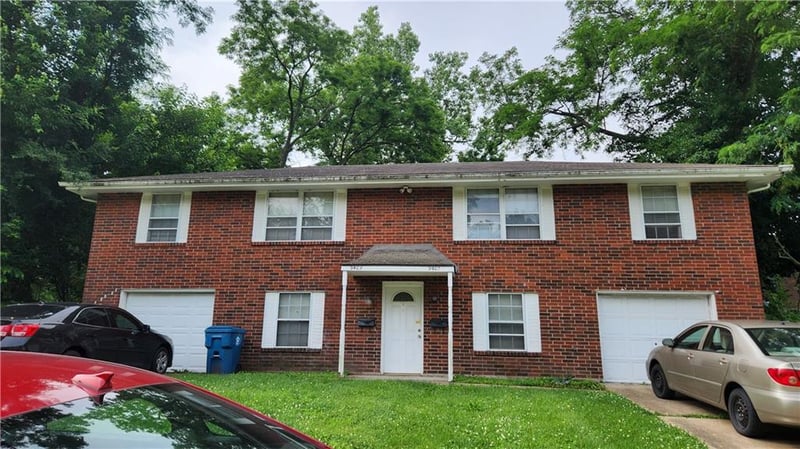9401 Kentucky Rd, Independence, MO 64053
