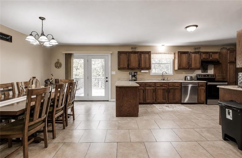 2718 Wood St, Galena, KS 66739
