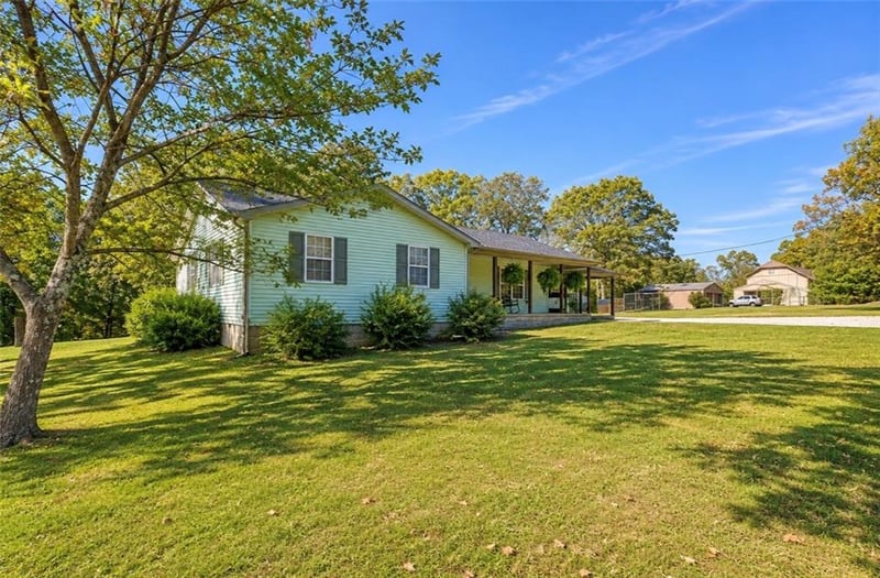 2718 Wood St, Galena, KS 66739