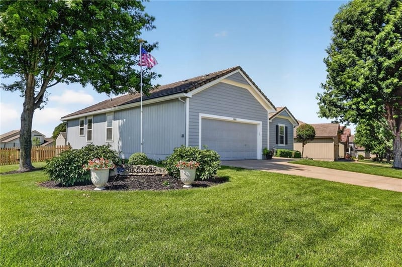 31101 170th St, Gardner, KS 66030
