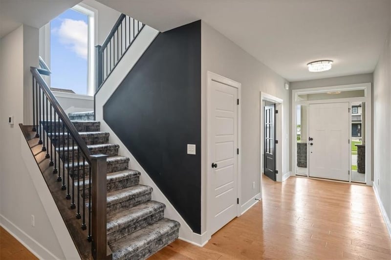 3101 Arbor Tree Dr, Lee's Summit, MO 64082