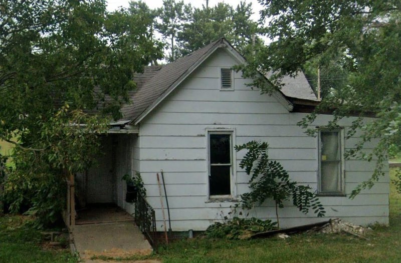 409 Chestnut St, Tarkio, MO 64491