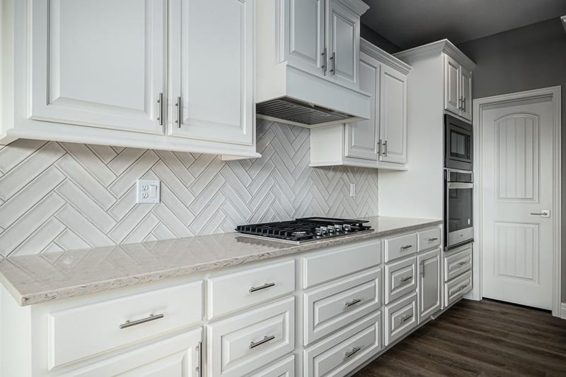 15601 Austin Ct, Basehor, KS 66007