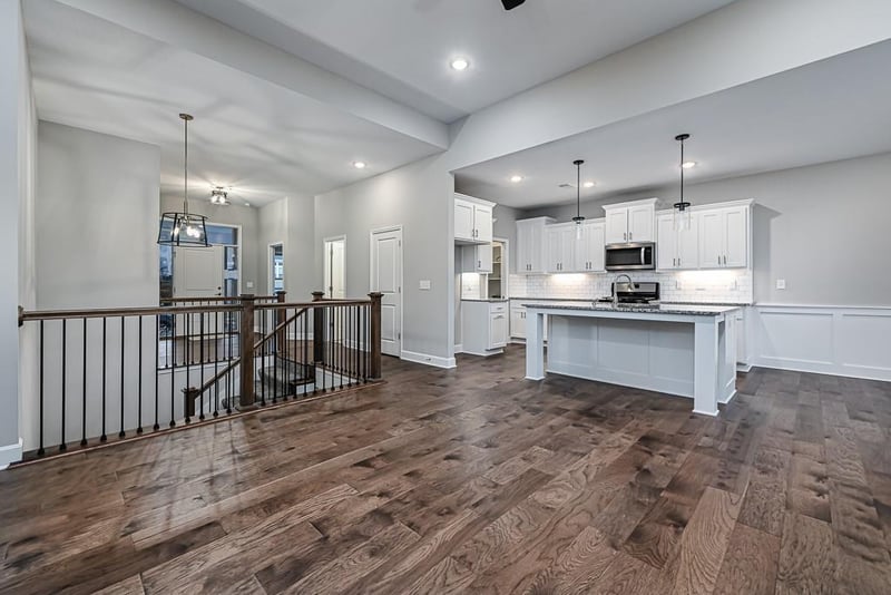 15601 Austin Ct, Basehor, KS 66007