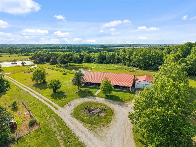 644 170th St, Fort Scott, KS 66701