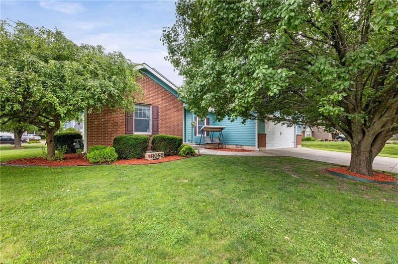 1405 Pine Ct, Ottawa, KS 66067