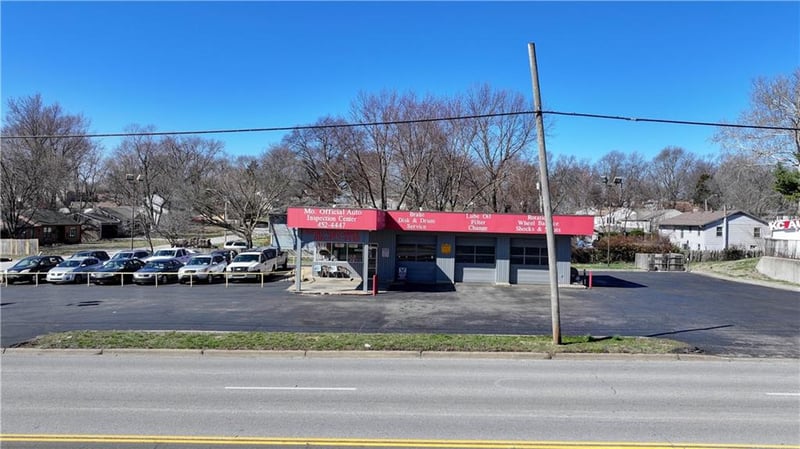 4600 Brighton Ave, Kansas City, MO 64117