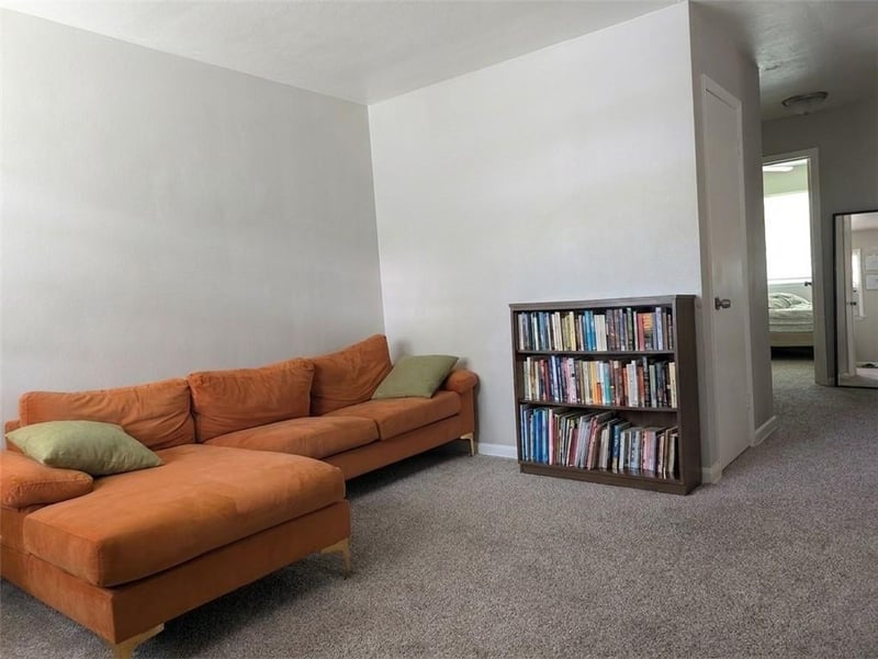 137 Fuller St, Independence, MO 64050