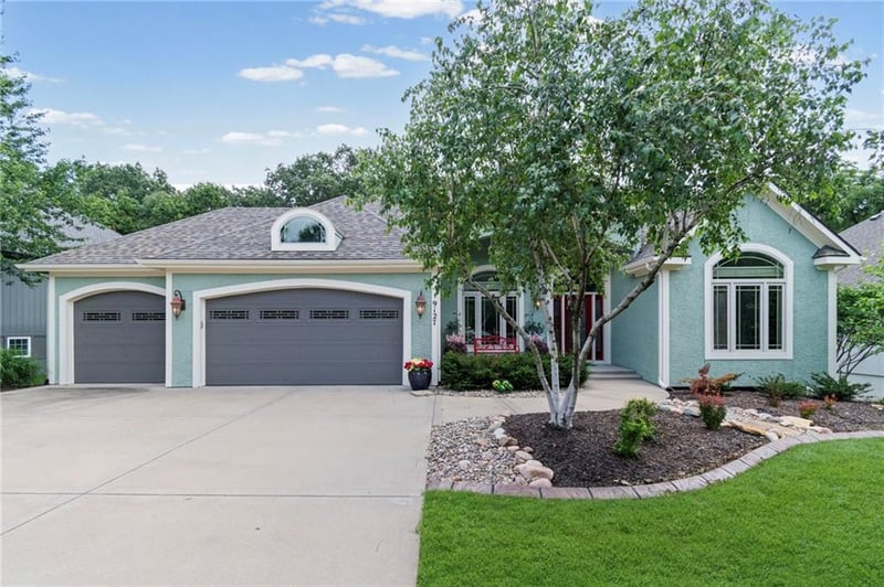 9127 Evanston Ave, Kansas City, MO 64157