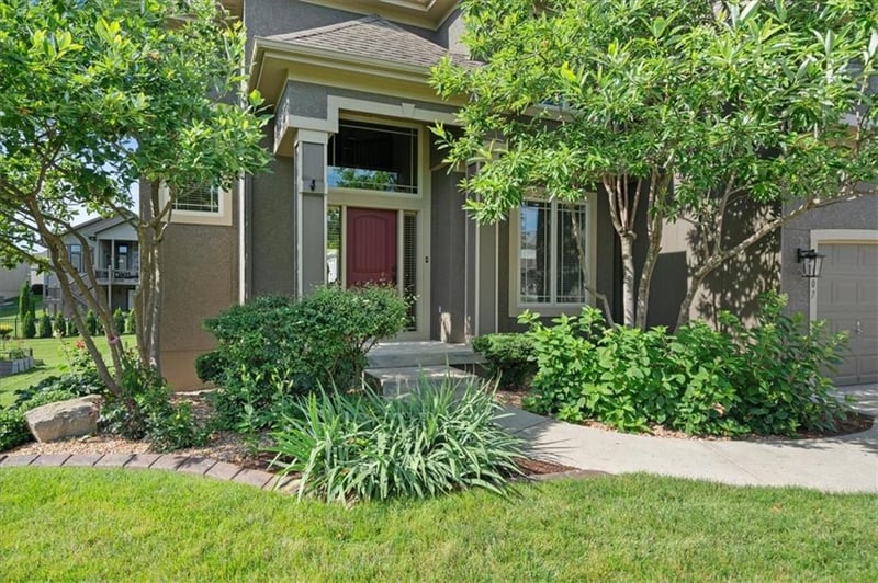 3107 W 155th Ter, Overland Park, KS 66224