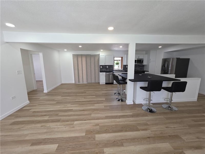 1704 State Route 291 Hw, Independence, MO 64057