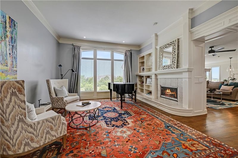 13856 Horton Dr, Overland Park, KS 66223