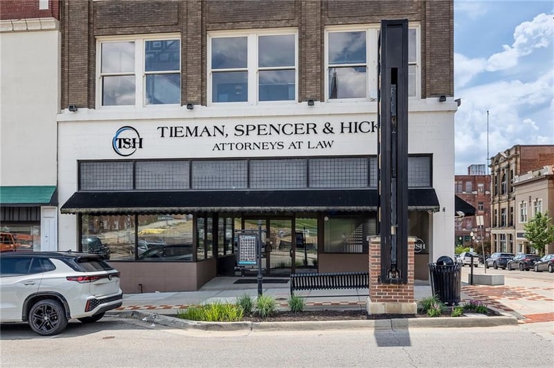 702 Felix St, St Joseph, MO 64501