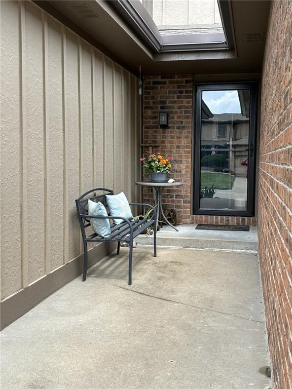 4205 Country Ln #C, St Joseph, MO 64506