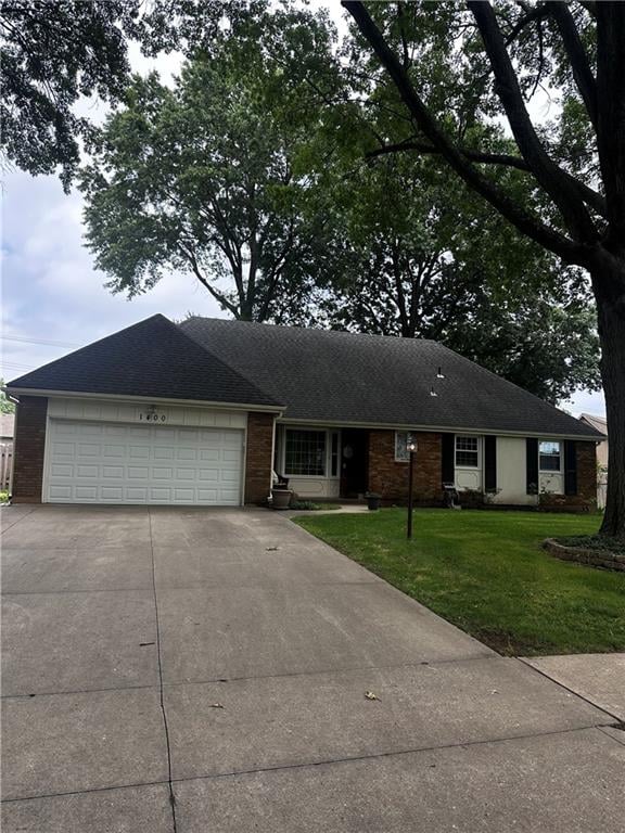 1400 Charleston St, Lee's Summit, MO 64081