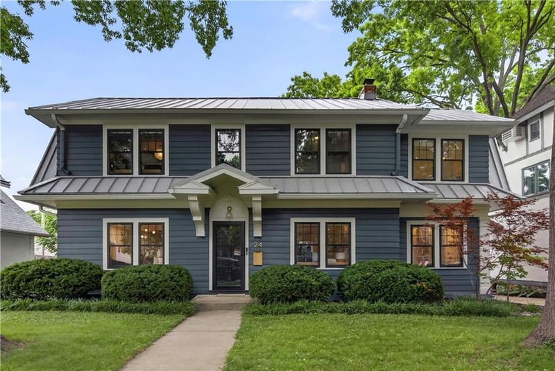 24 W 69th St, Kansas City, MO 64113