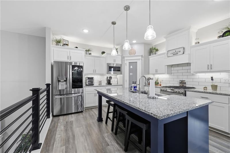 1809 NW Nicholas Dr, Grain Valley, MO 64029