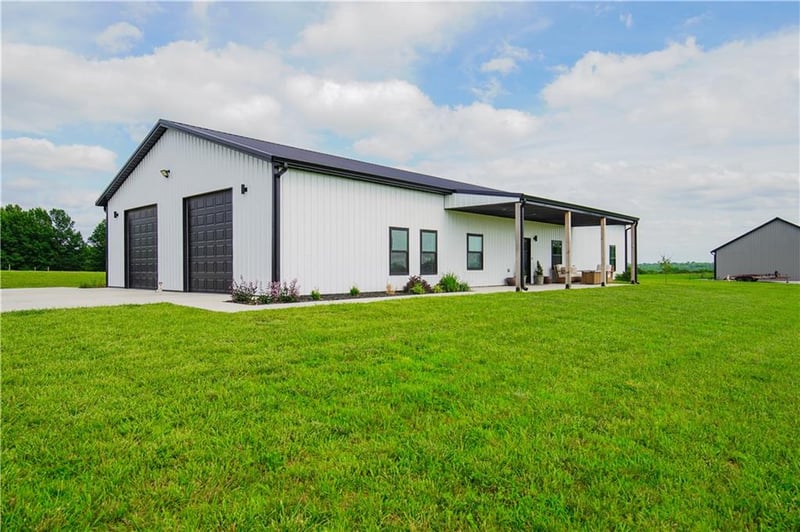 8009 Enochs Mills Rd, Grain Valley, MO 64029