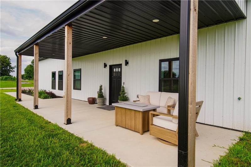 8009 Enochs Mills Rd, Grain Valley, MO 64029