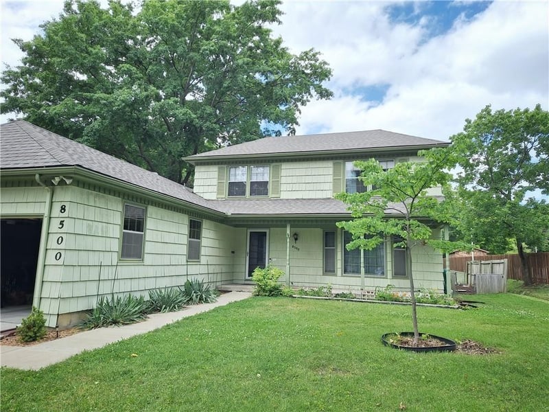 8500 72nd St, Overland Park, KS 66204