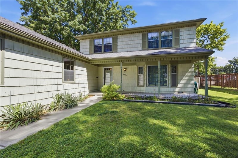 8500 72nd St, Overland Park, KS 66204