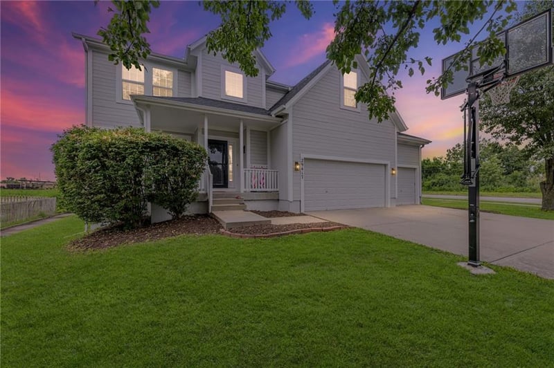 29417 W 186th St, Gardner, KS 66030