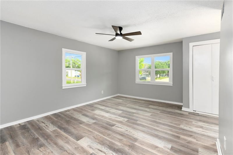 111 Dryden St, Odessa, MO 64076