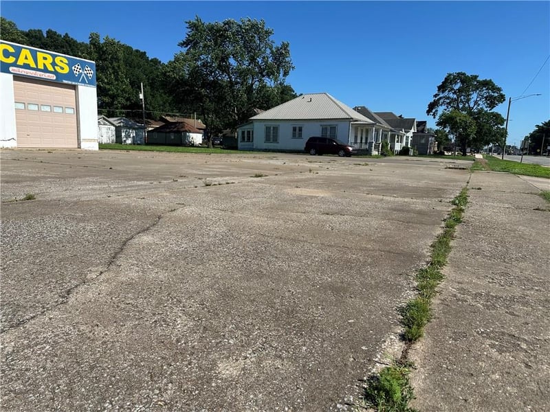 1712 Broadway St, Pittsburg, KS 66762