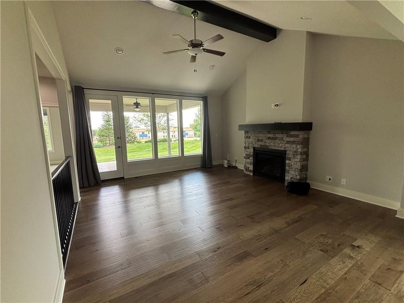 21847 82nd Ter, Lenexa, KS 66220