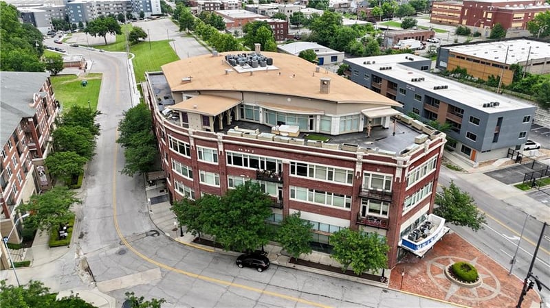 2929 Mcgee St #409, Kansas City, MO 64108
