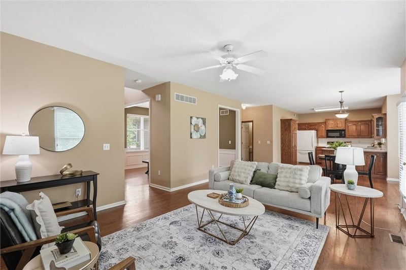 15776 Madison Dr, Olathe, KS 66062