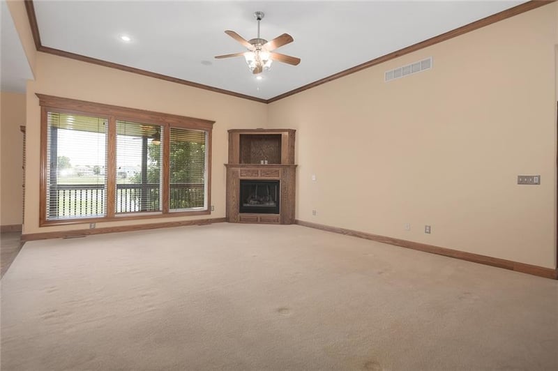 413 Stillwater Dr, Lee's Summit, MO 64063
