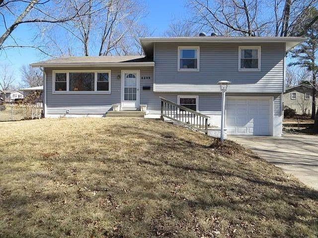 6509 Bellefontaine Ave, Gladstone, MO 64119