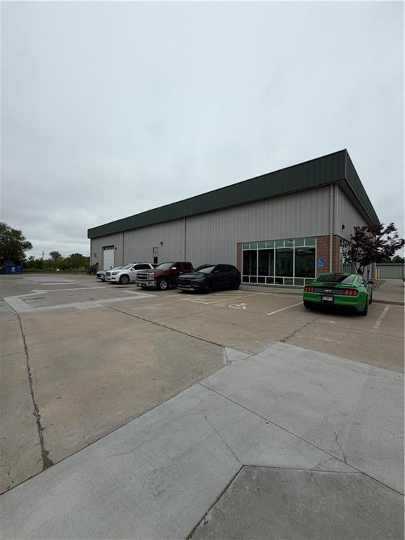 6601 F Royal St, Pleasant Valley, MO 64068