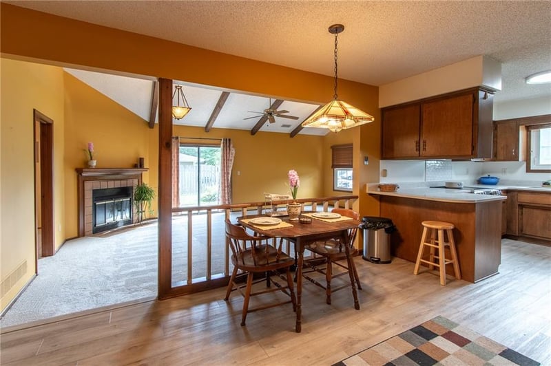 2475 Brookside Dr, Lawrence, KS 66047