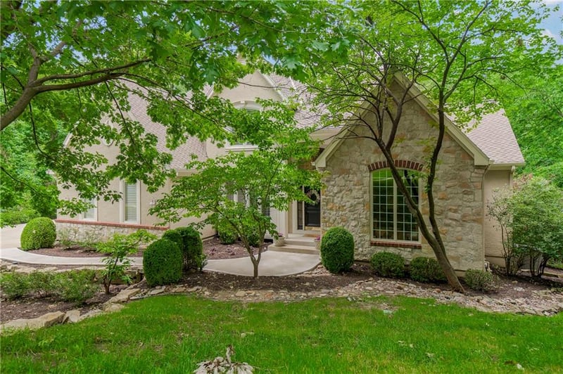 4522 Mulberry Ct, Kansas City, MO 64116