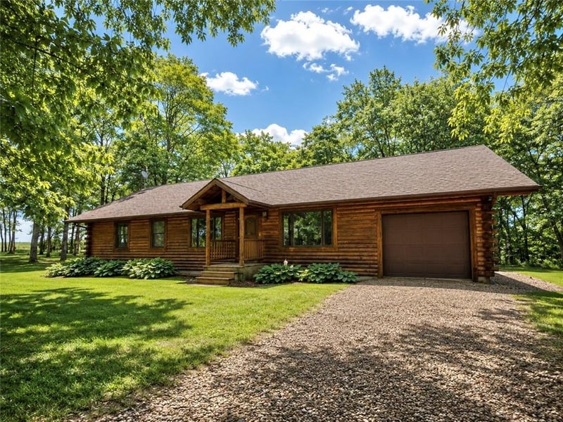 21004 Danube Rd, Burlington Jct, MO 64428