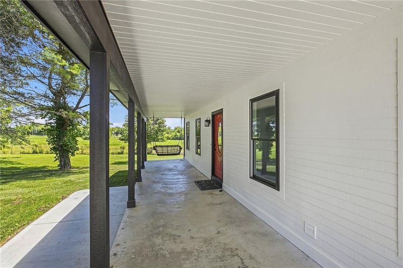 40107 Lorenze Rd, Lone Jack, MO 64070
