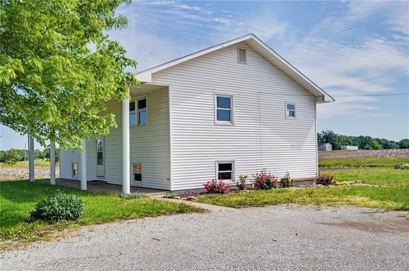 4419 Indiana Rd, Ottawa, KS 66067