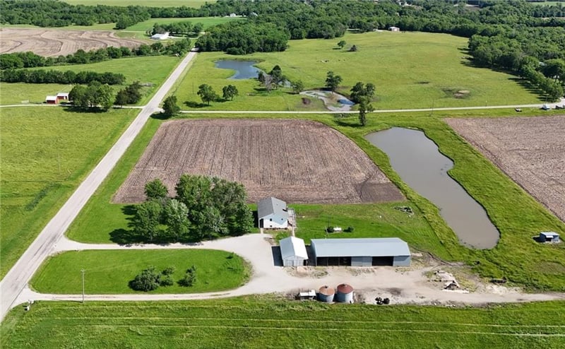 4419 Indiana Rd, Ottawa, KS 66067