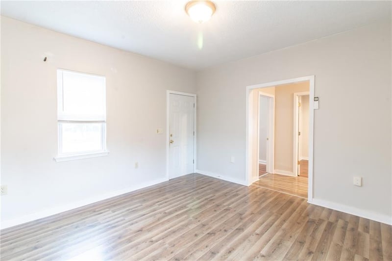 1830 Poplar St, Lexington, MO 64067