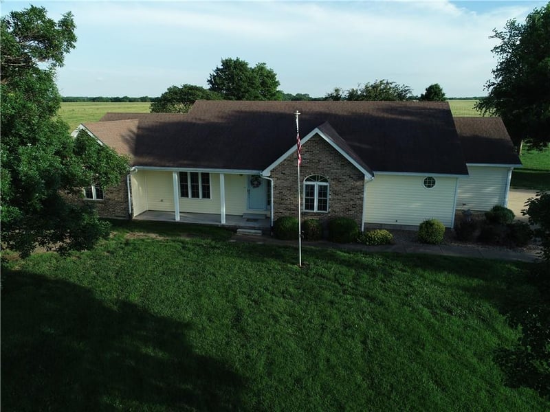 30919 363rd St, Osawatomie, KS 66064